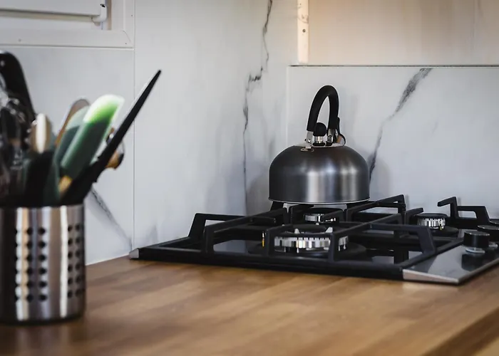 Tiny - Rustig - - In De - Sauna Putten