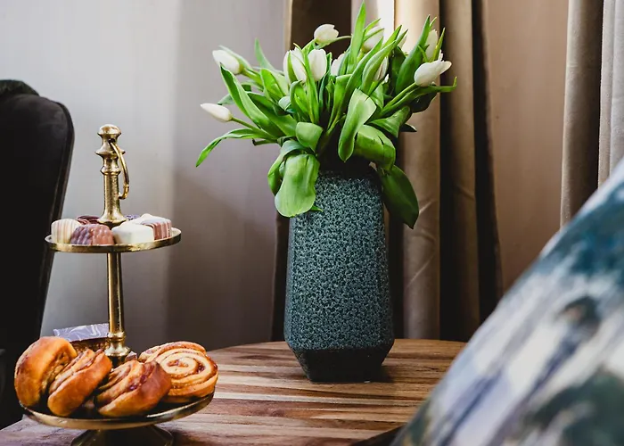 Tiny - Rustig - - In De - Sauna *